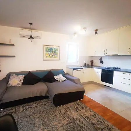 Apartment With Mediterranean Garden
